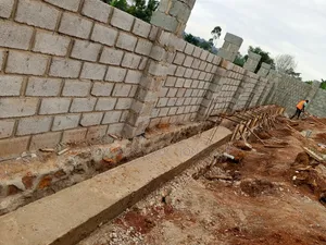 100x100fts Wall Fence Construction Labour 8 Million