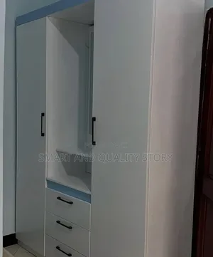 Wardrobe Mount/Wardrobes/White and Blue 4567