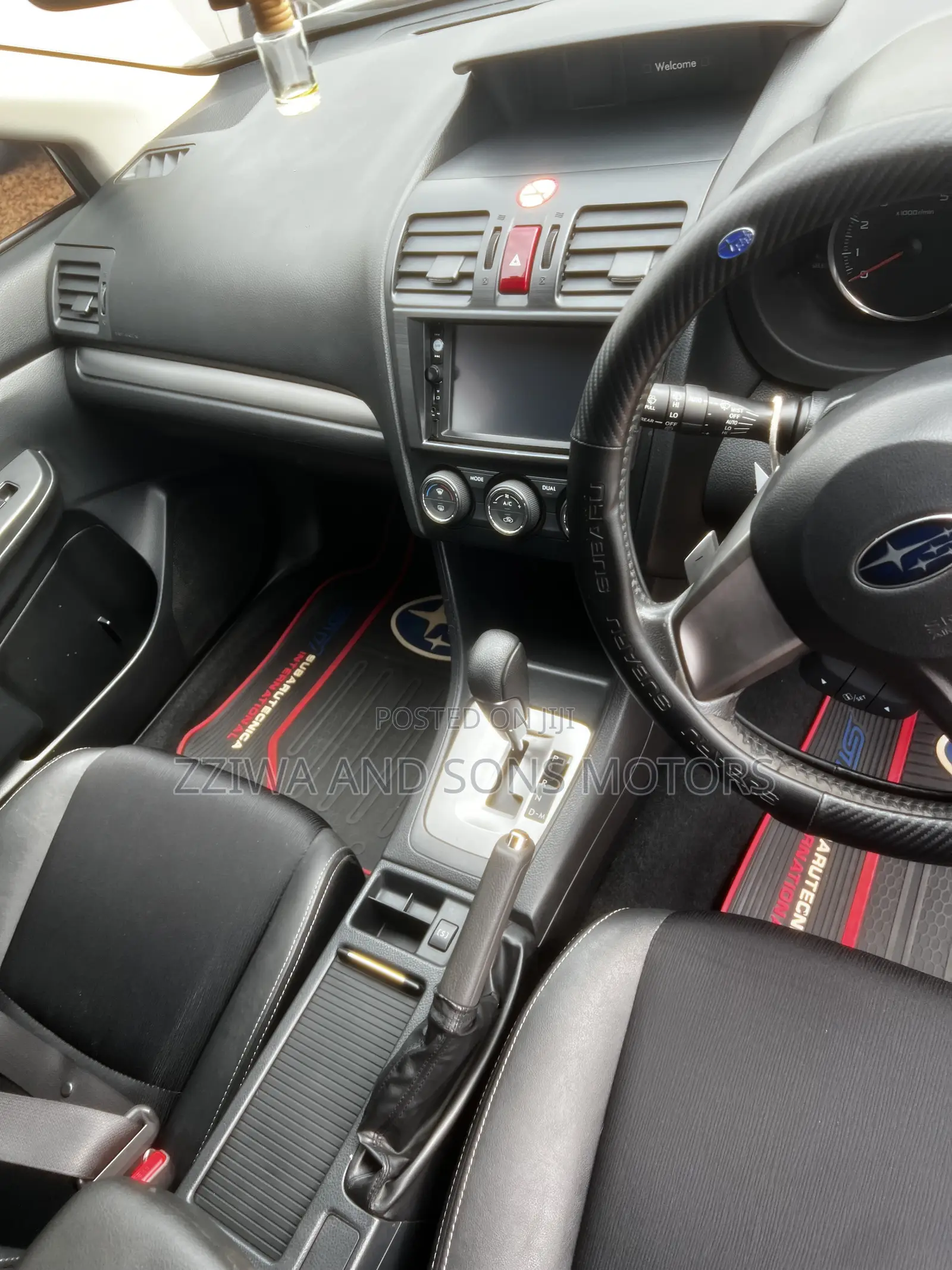 Subaru Impreza 2.0i Premium PZEV 4dr Hatchback AWD (2.0L 4cyl CVT) 2014