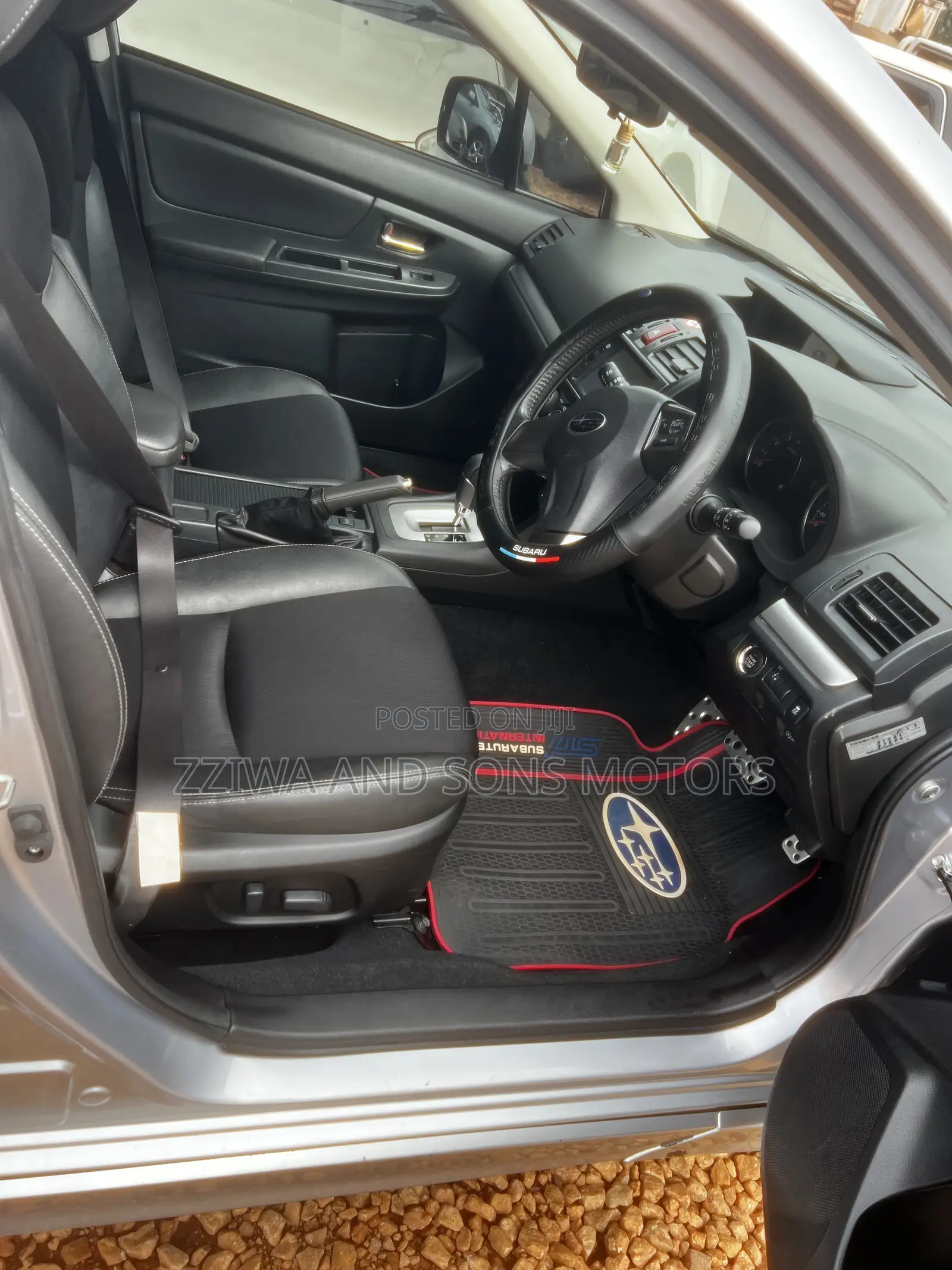 Subaru Impreza 2.0i Premium PZEV 4dr Hatchback AWD (2.0L 4cyl CVT) 2014