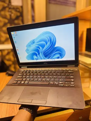 Laptop Dell Latitude 7280 8GB Intel Core i5 SSD 256GB