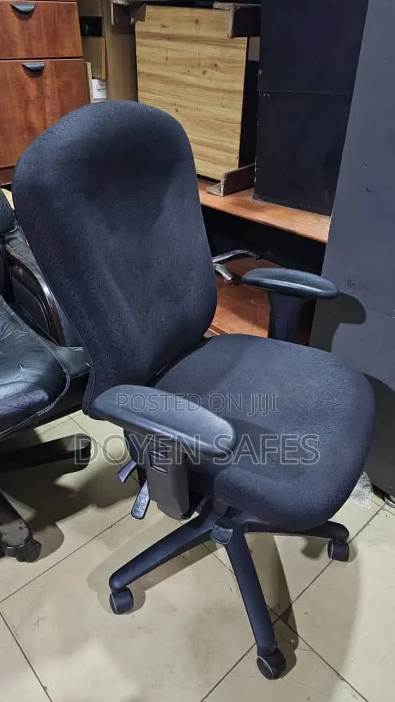 Soft Cushion Executive Chair
