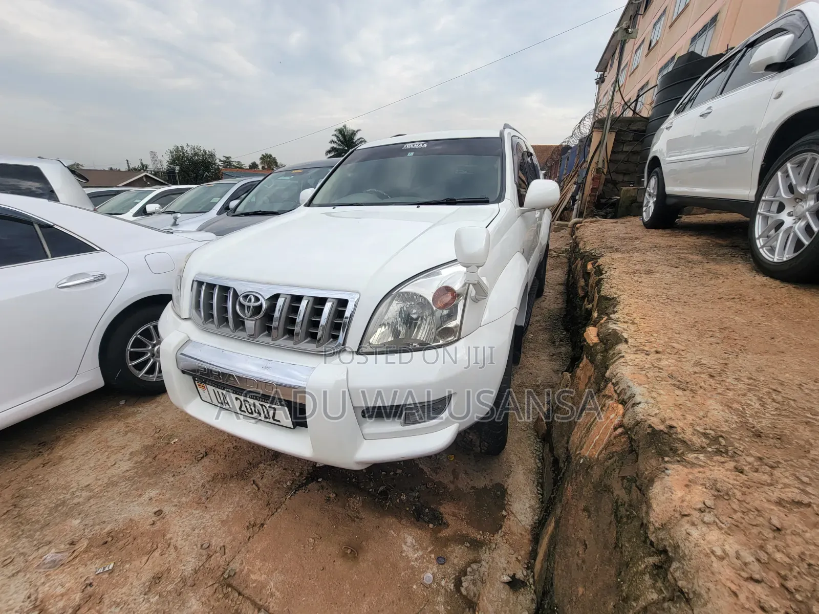 Toyota Land Cruiser Prado 2013 White