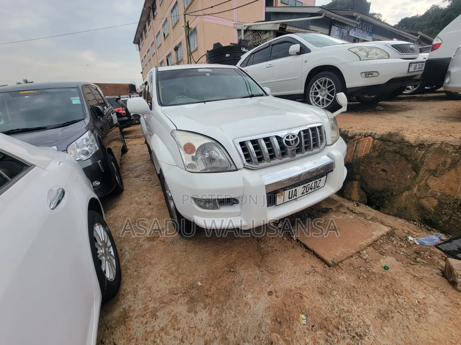 Toyota Land Cruiser Prado 2013 White