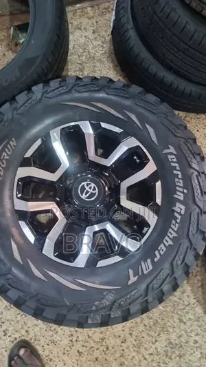 Sliver Black Hard Top Wheels  Size 16
