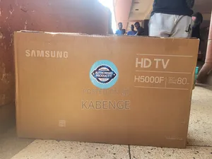 Samsung 32" H5000F Smart HD TV (80\text{ Cm}) – Authorised Product
