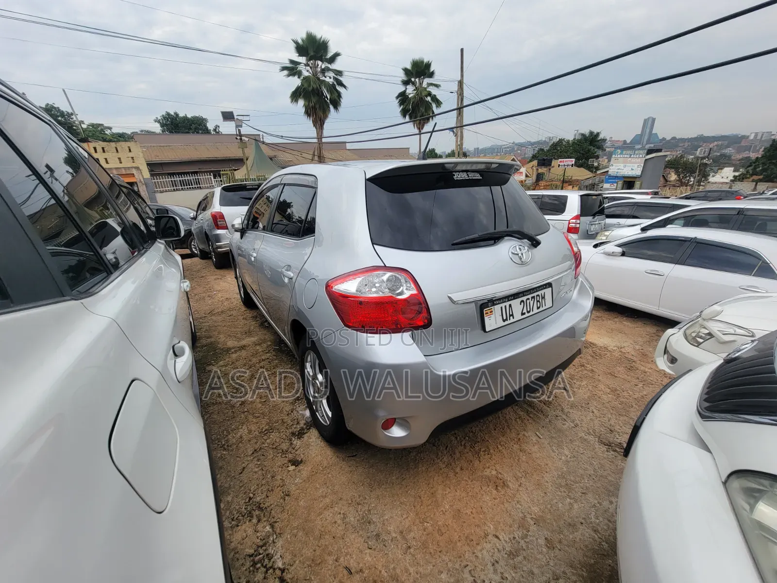 Toyota Auris 2010 Silver