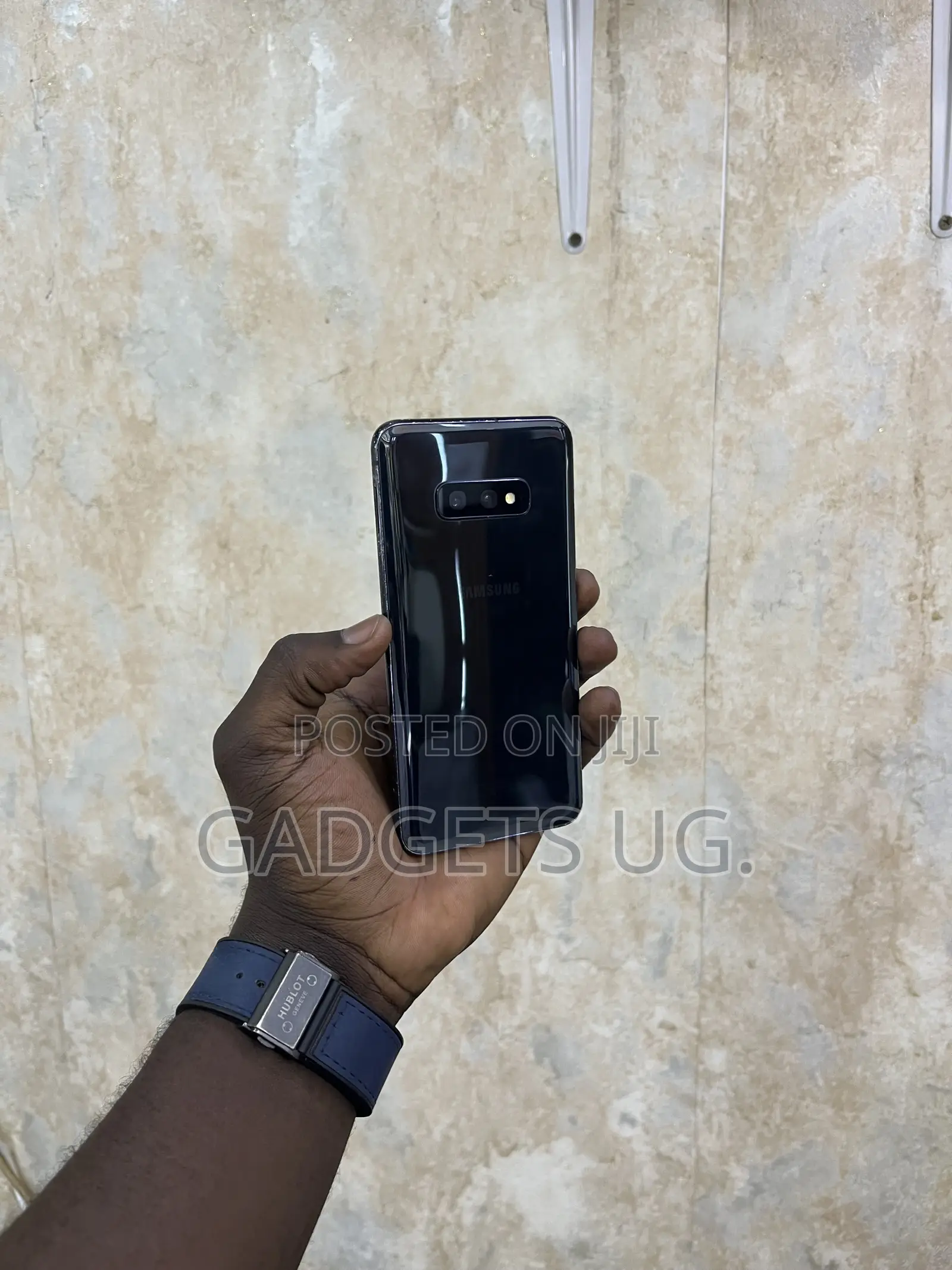 Samsung Galaxy S10e 128 GB Black
