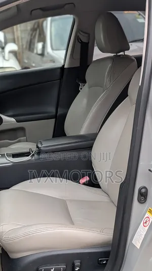 Lexus IS 250 2010 Beige