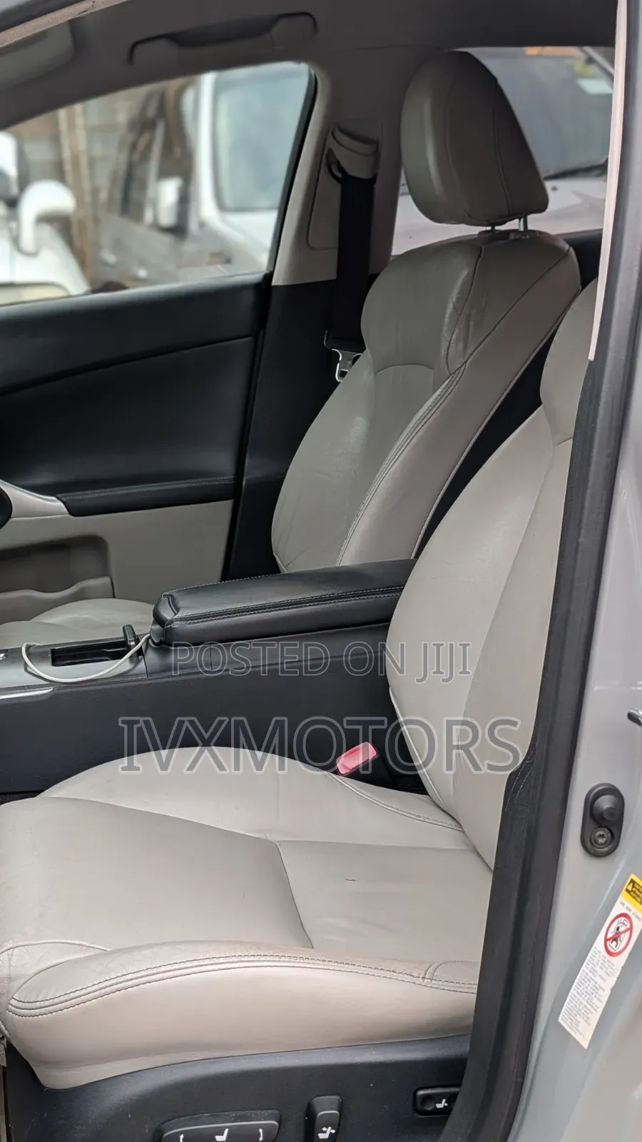 Lexus IS 250 2010 Beige