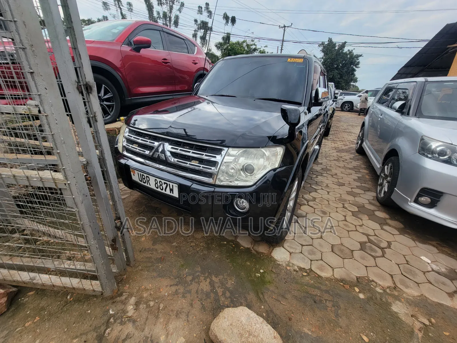 Mitsubishi Pajero 2015 Black