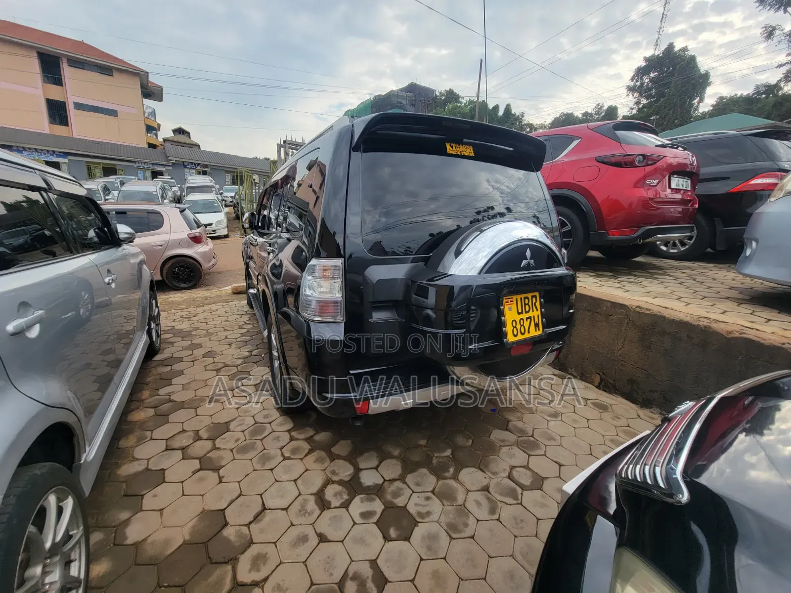 Mitsubishi Pajero 2015 Black