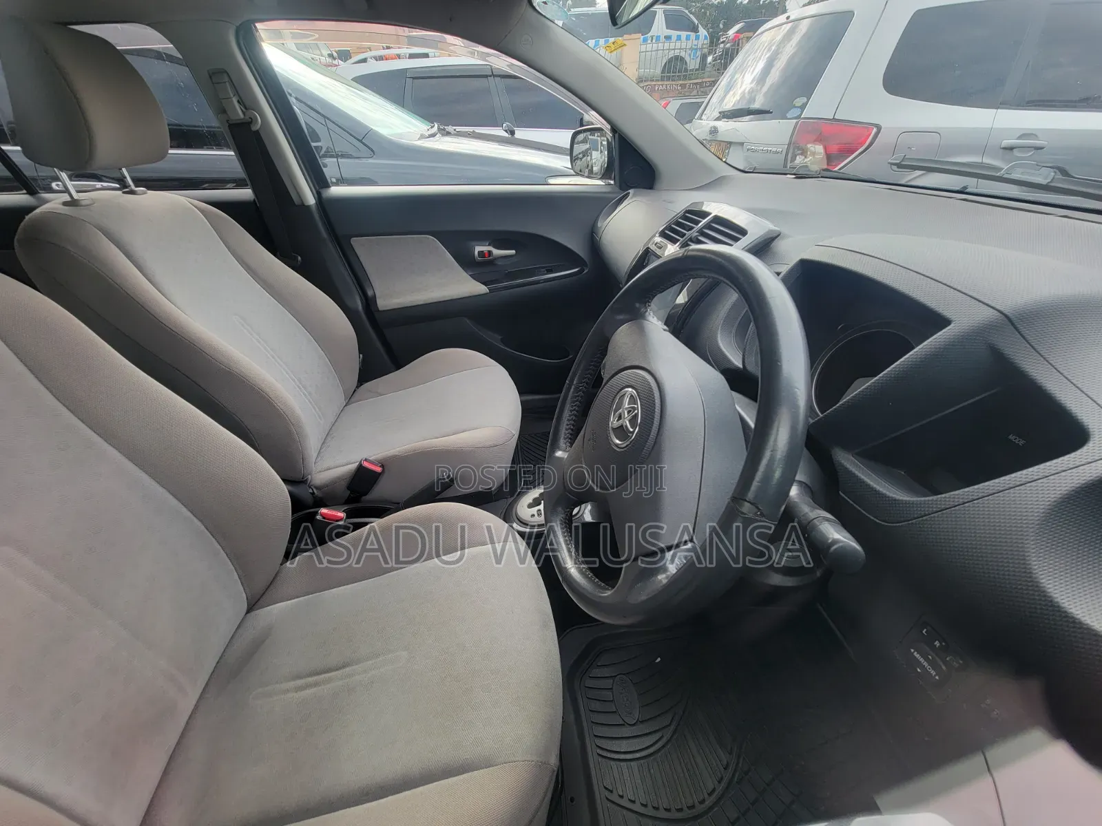 Toyota IST 2012 Gray