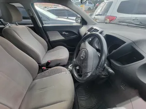 Toyota IST 2012 Gray