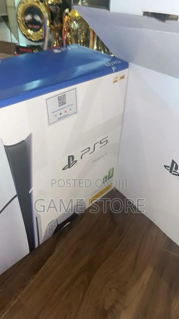 PS5 Slim Brand New – Even Your Landlord Will Respect You