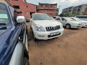 Toyota Land Cruiser Prado 2015 White