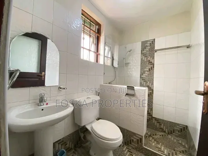 3bdrm Apartment in Muyenga Estate, Central Division for rent