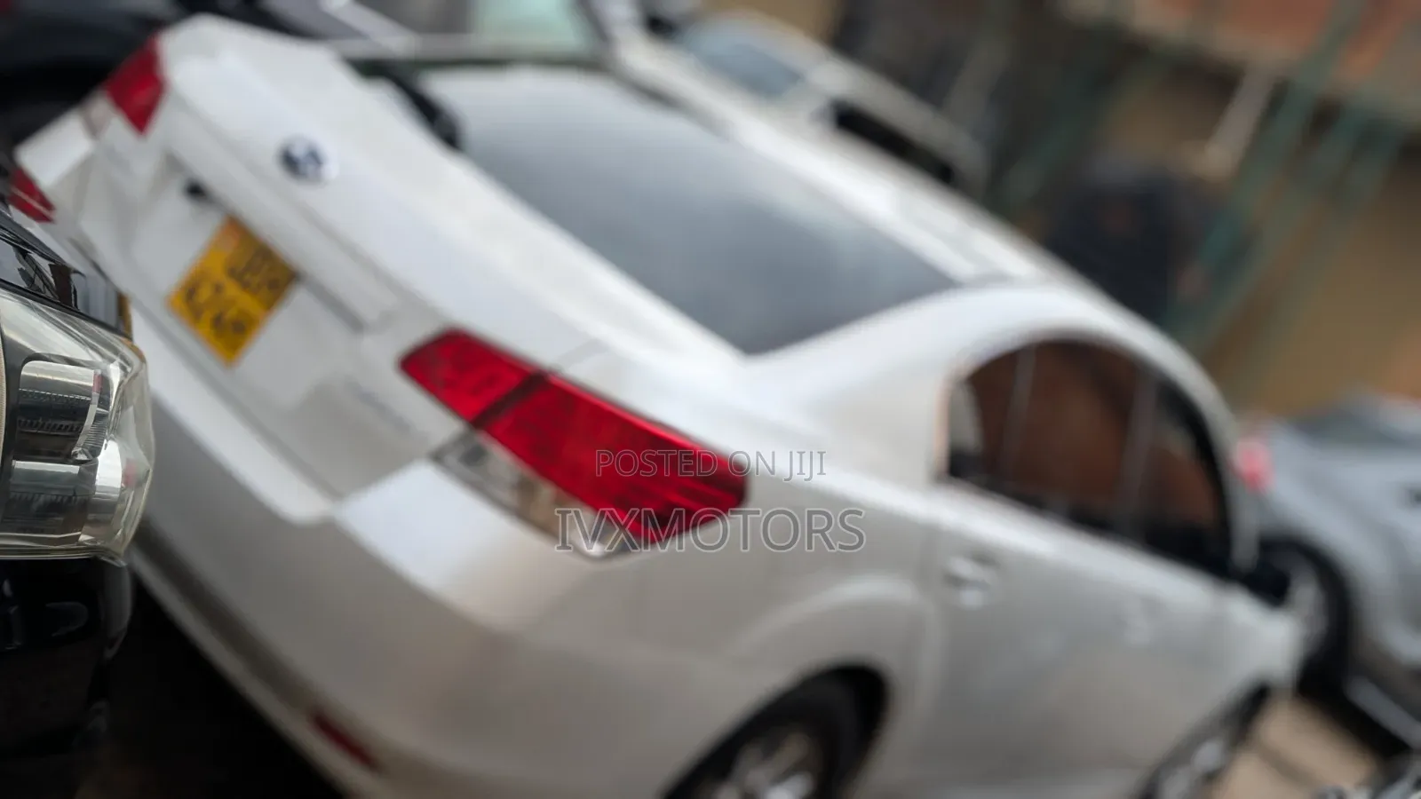 Subaru Legacy 2.0D Sedan 2009 White