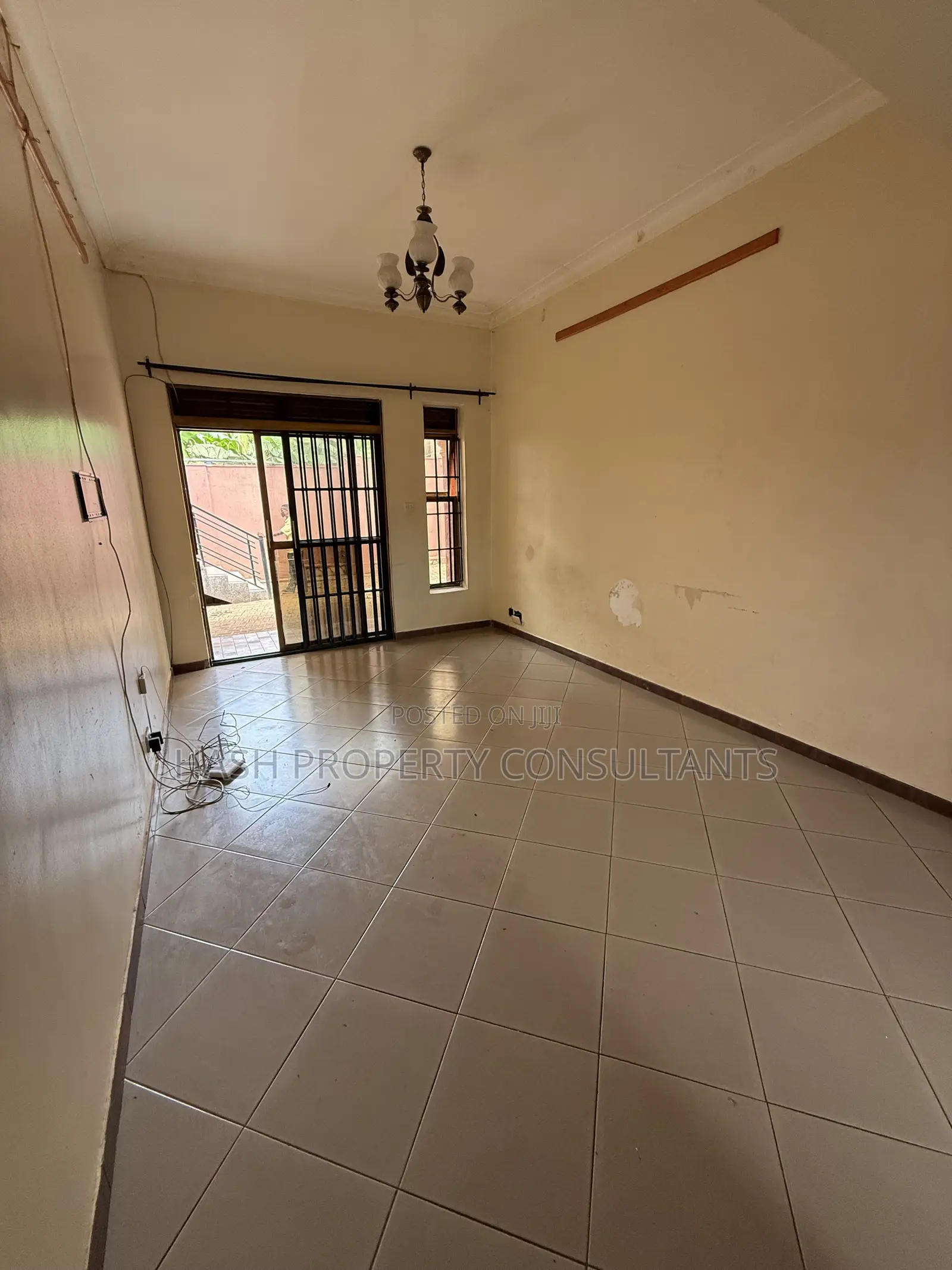 2bdrm House in Kirudu Houses, Central Division for rent