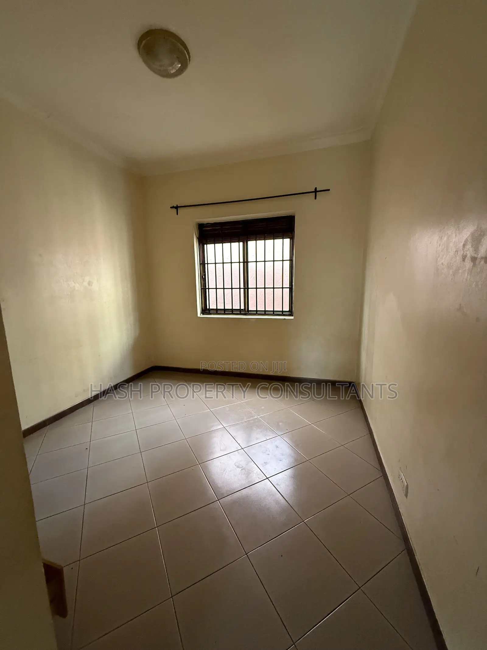 2bdrm House in Kirudu Houses, Central Division for rent
