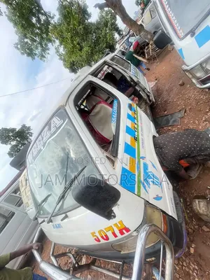 Toyota HiAce 1997 White
