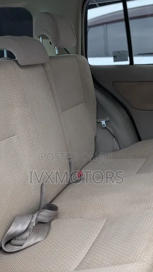 Toyota Raum 1.5 AWD 2008 White