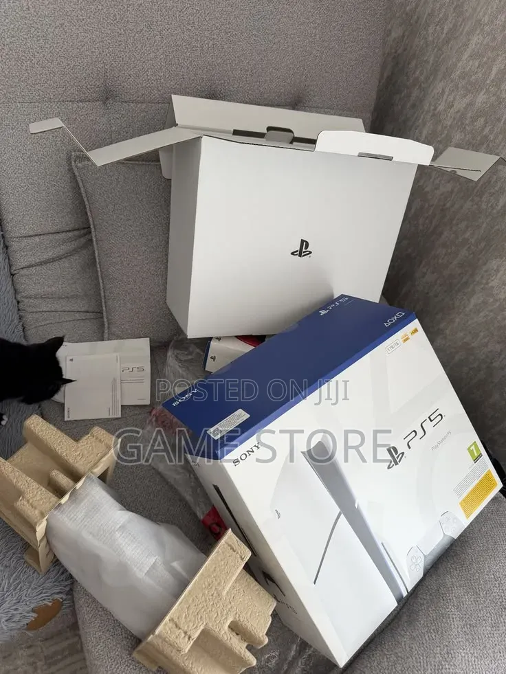 PS5 Slim Boxed – Make Your Sitting Room the Gaming Headquarters