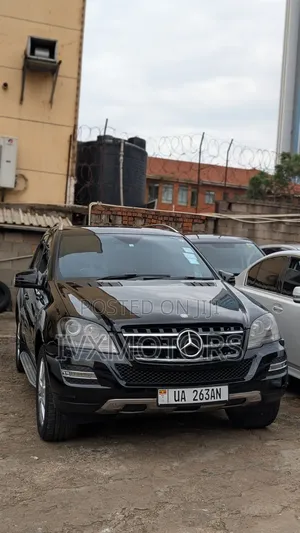Mercedes-Benz M Class ML 350 4Matic 2010 Matt Black