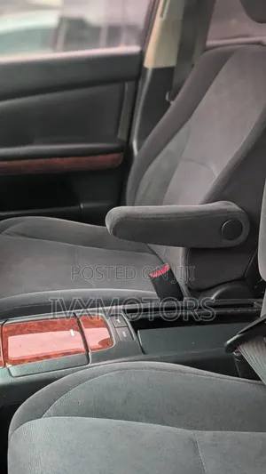 Toyota Harrier 2.4 2009 White