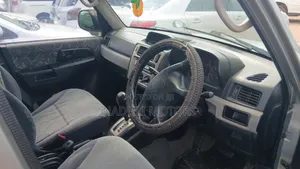 Mitsubishi Pajero IO 2004 Silver