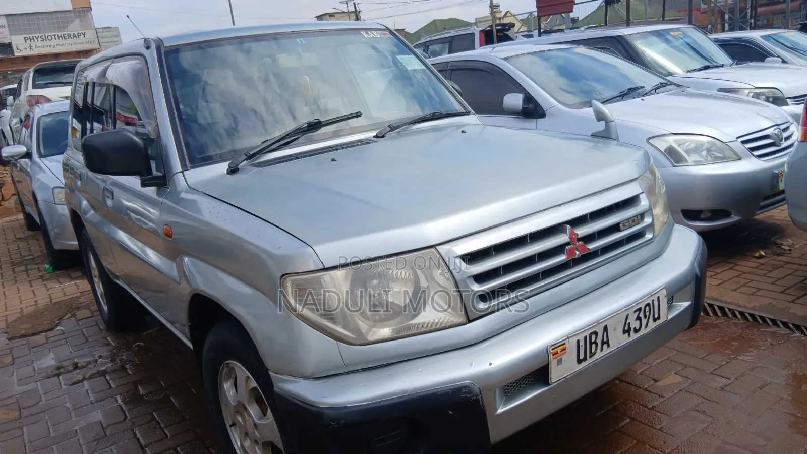 Mitsubishi Pajero IO 2004 Silver