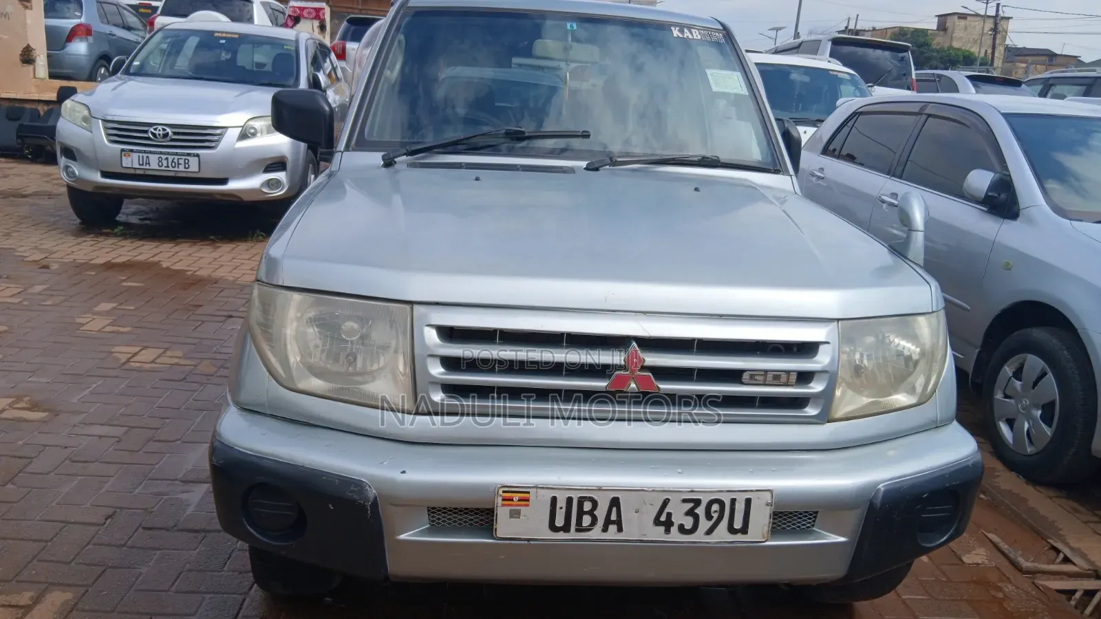 Mitsubishi Pajero IO 2004 Silver