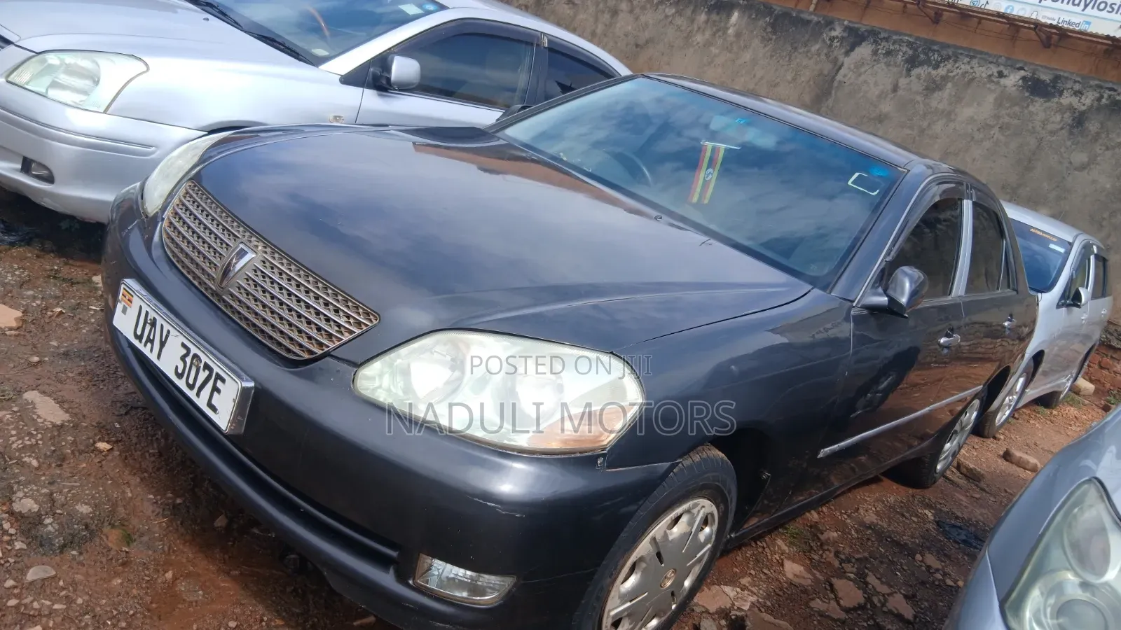 Toyota Mark II 2004 Gray