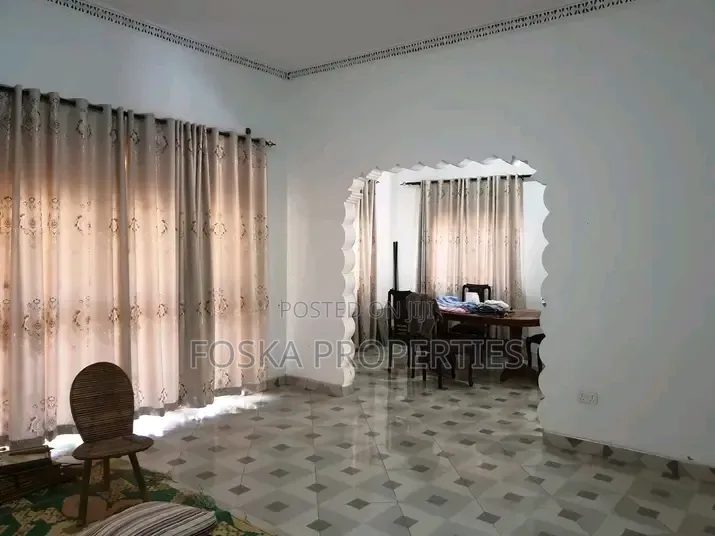 3bdrm Duplex in Konge Buziga, Central Division for rent