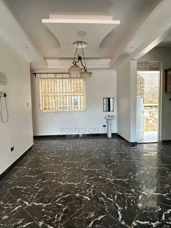 3bdrm Duplex in Konge Buziga, Central Division for rent