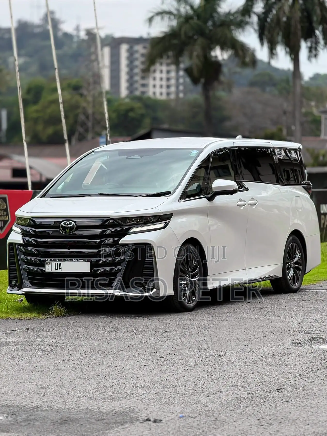 Toyota Vellfire 2024 White