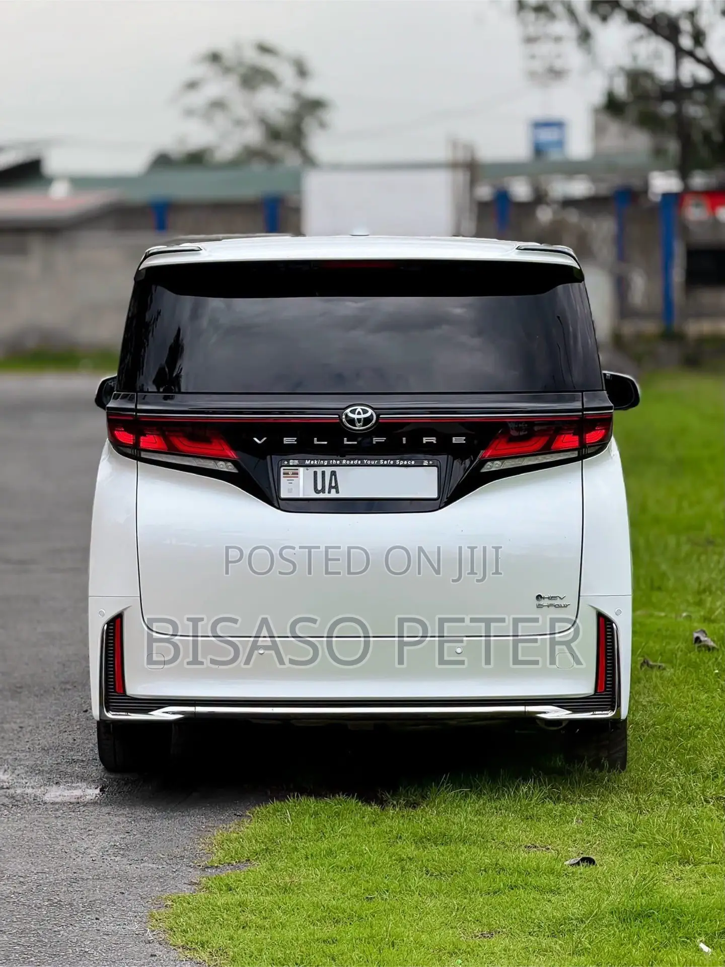 Toyota Vellfire 2024 White