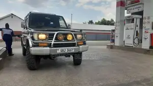 Toyota Land Cruiser Prado 1996 Black