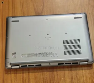 New Laptop Dell Latitude 3490 16GB Intel Core Ultra 7 SSD 512GB