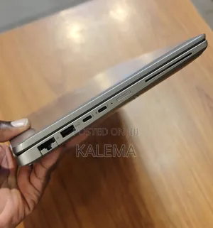 New Laptop Dell Latitude 3490 16GB Intel Core Ultra 7 SSD 512GB