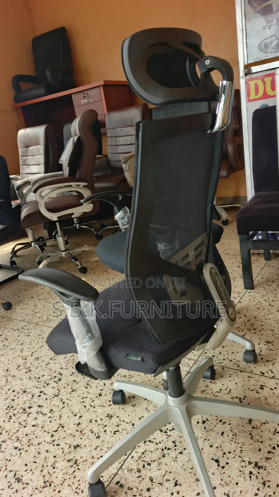 Egonomic Mesh Chair
