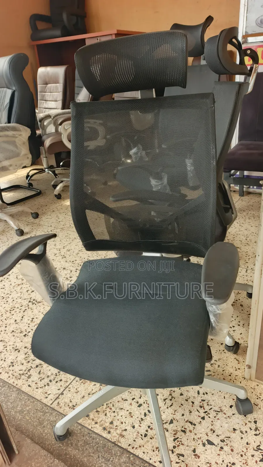 Egonomic Mesh Chair