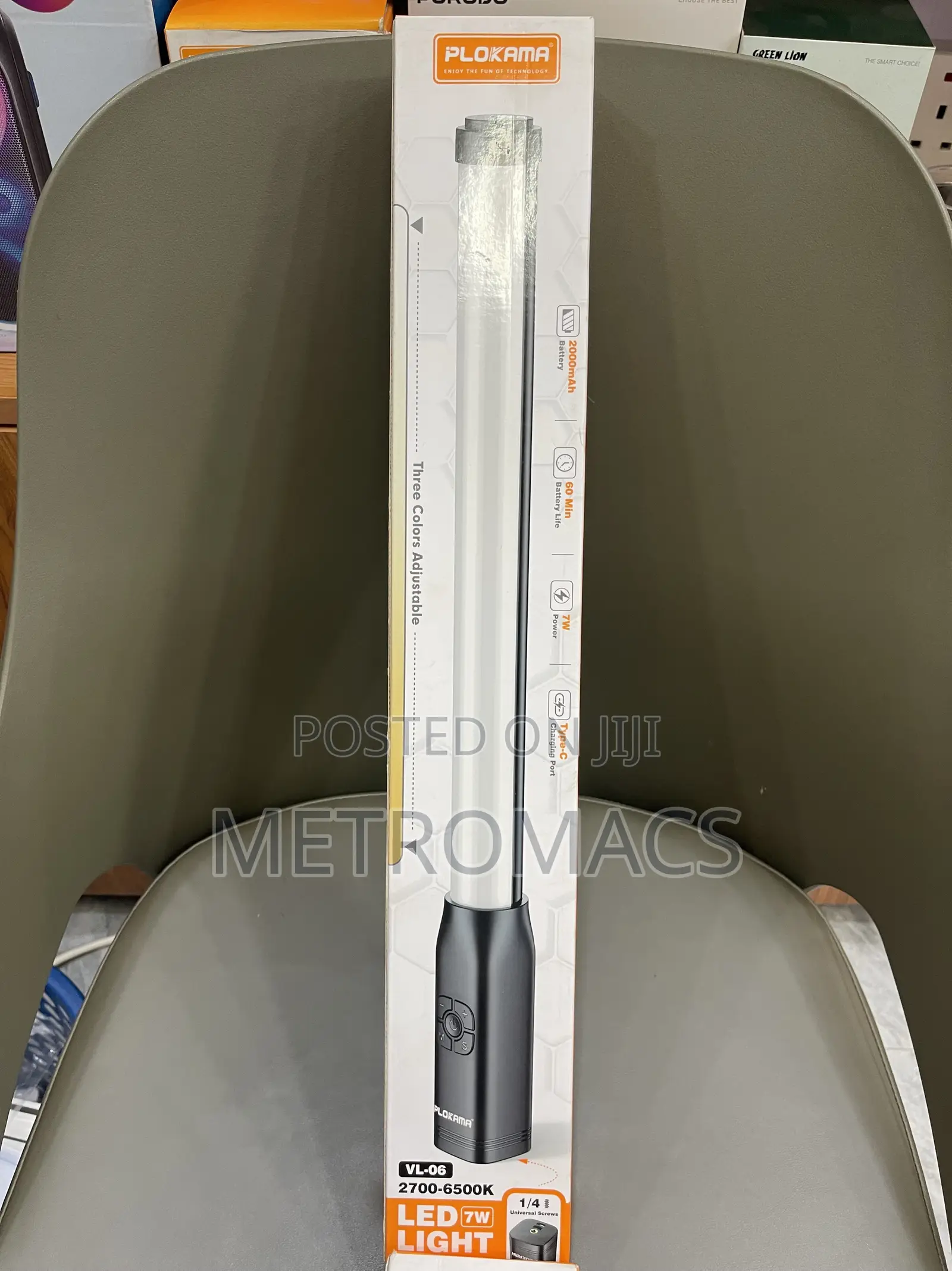 Plokama VL-06 7W Portable LED Light