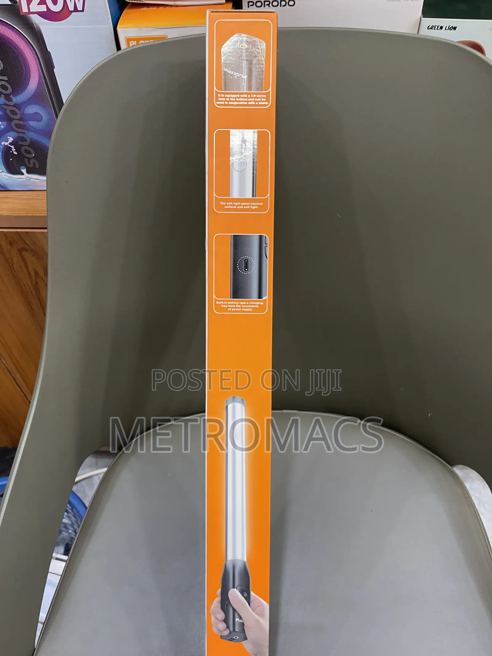 Plokama VL-06 7W Portable LED Light