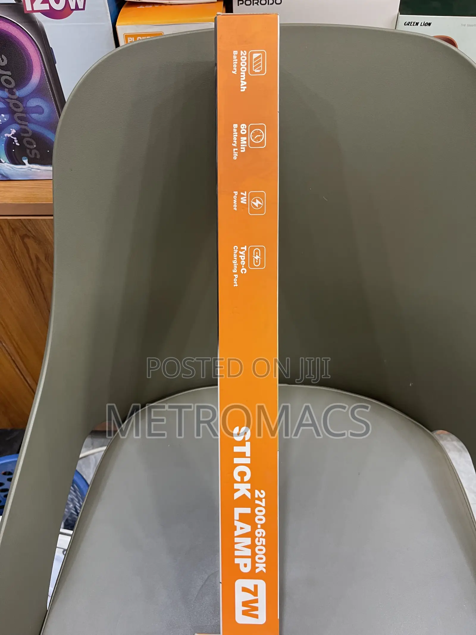 Plokama VL-06 7W Portable LED Light