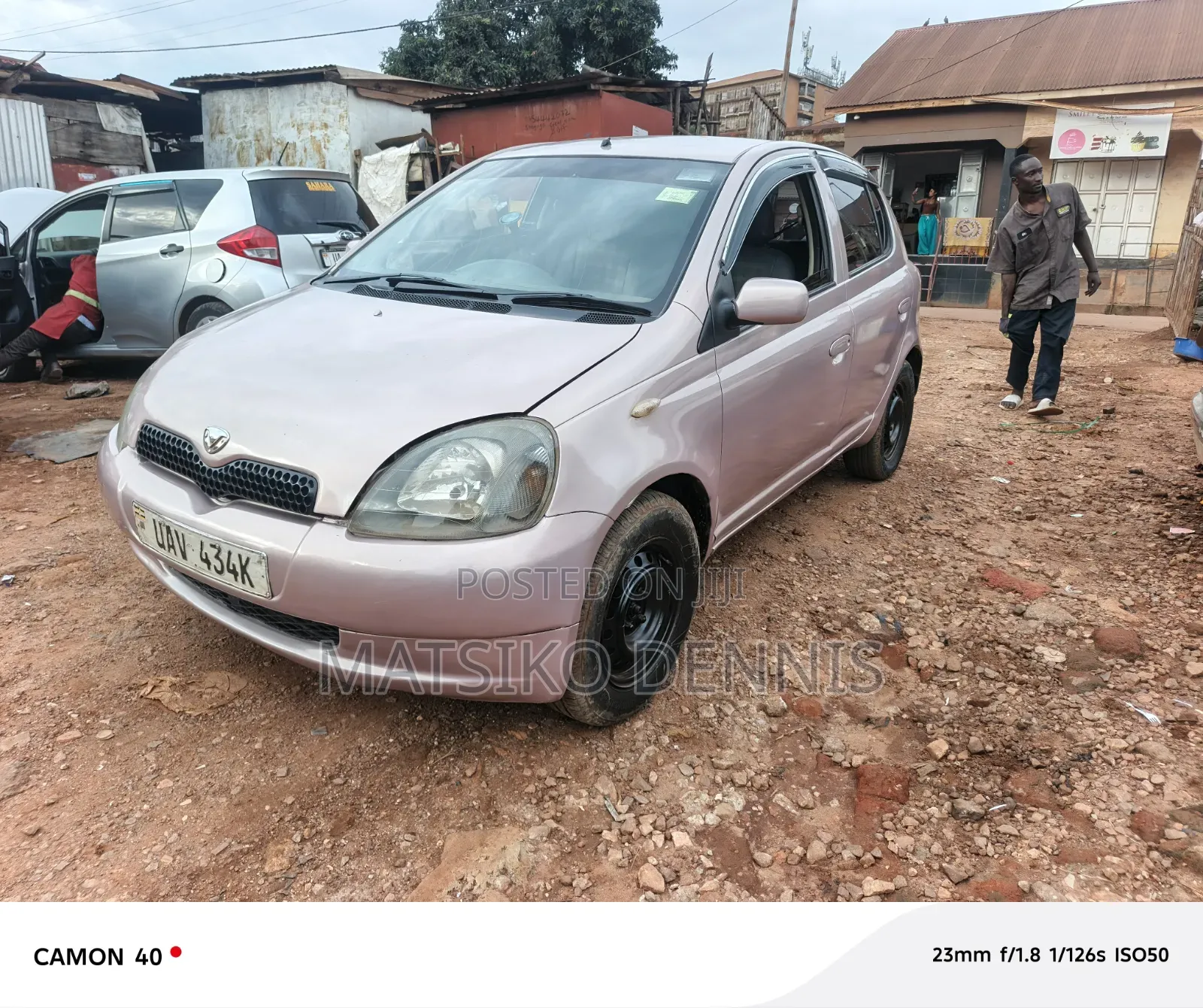 Toyota Vitz 2003 Pink