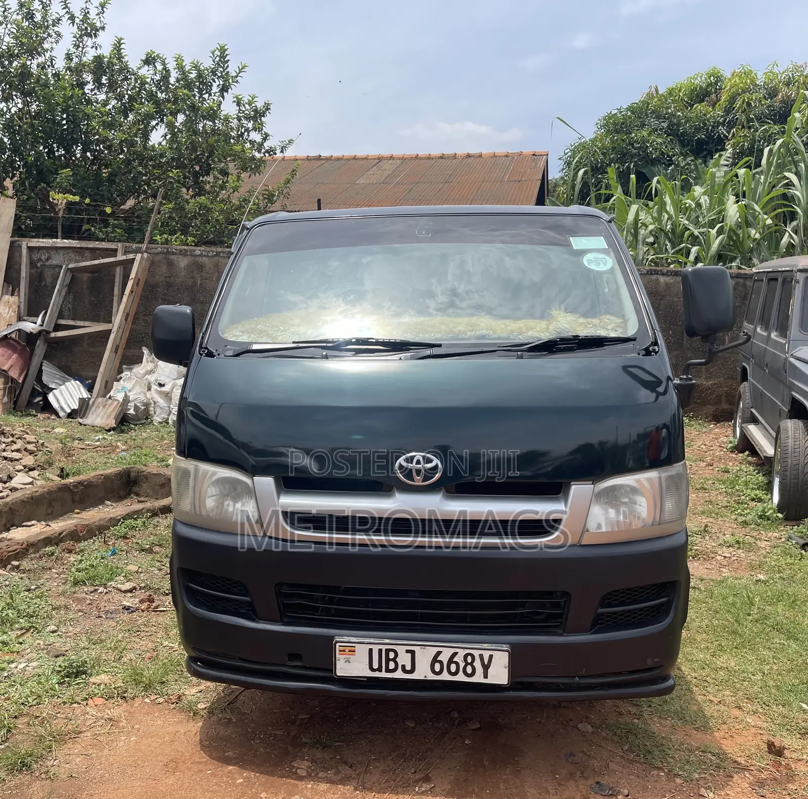 Toyota HiAce 2007 Green