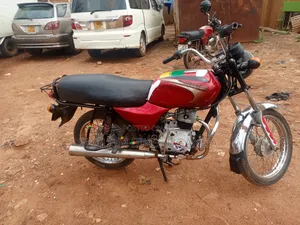 Bajaj Boxer 2023 Red