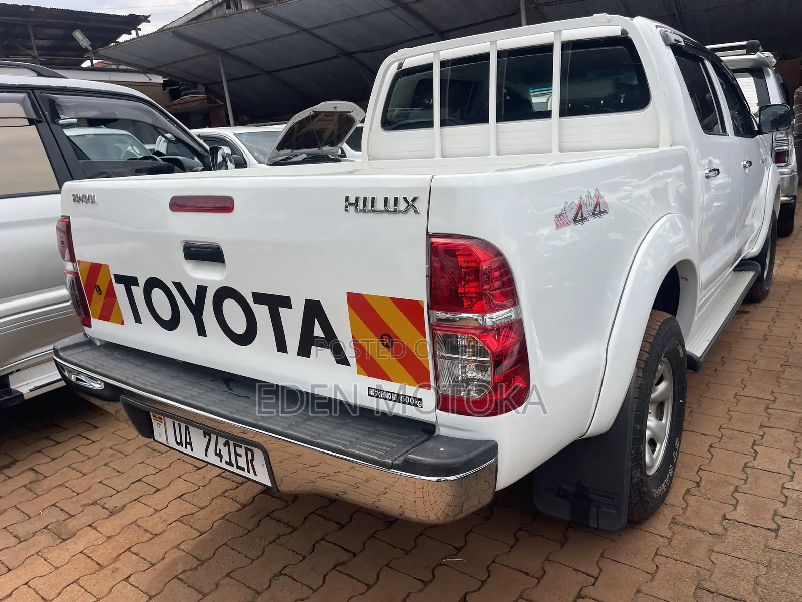 Toyota Hilux 2.5 D-4D Double Cab 2008 White