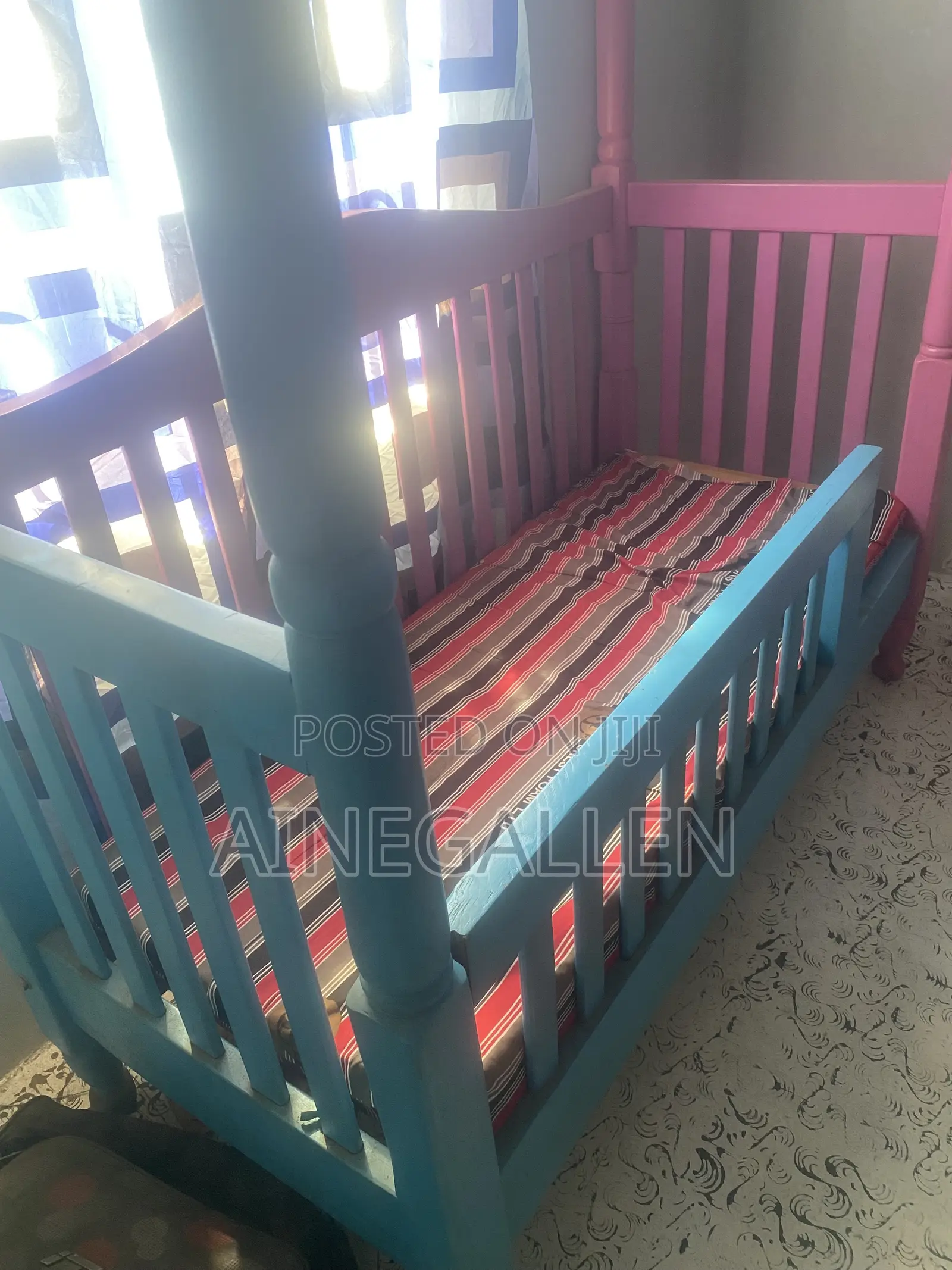 Kids Bed Pink and Blue in Colour